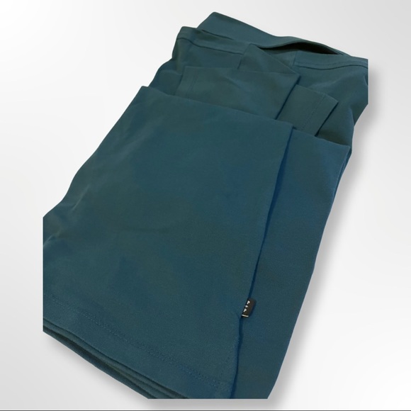 Prim & Preux Teal Polo - Short Sleeved - Picture 3 of 3